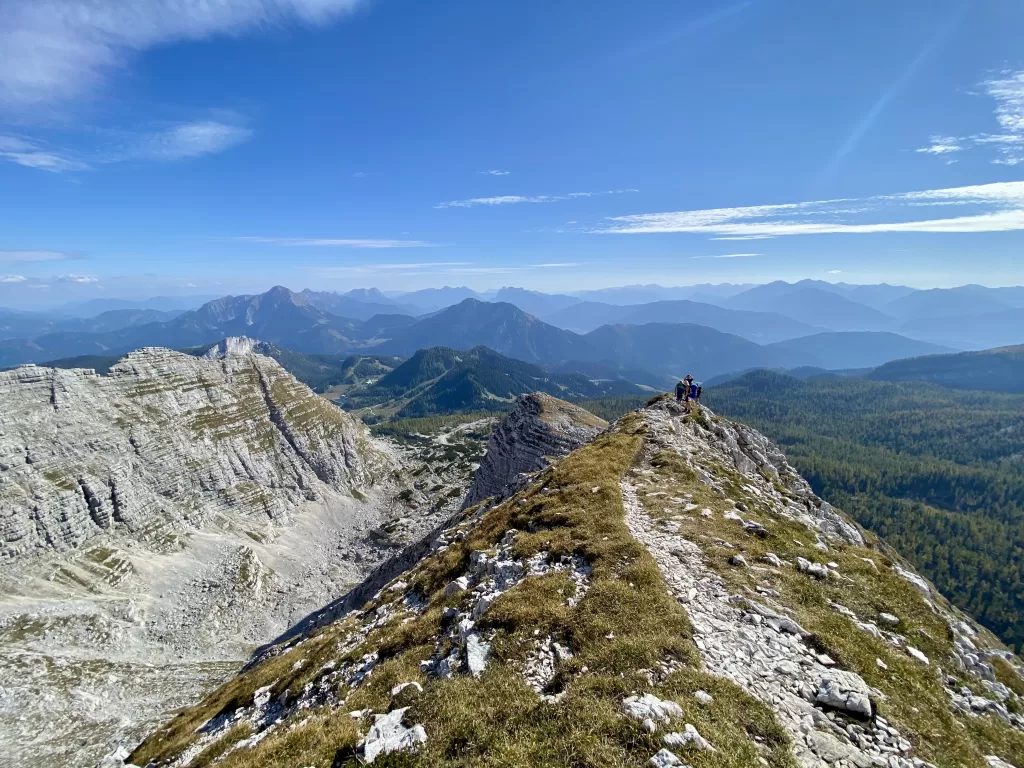 Krátký hřebínek před ferratou
